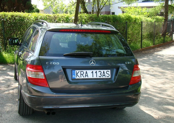 Mercedes-Benz Klasa C cena 23900 przebieg: 240000, rok produkcji 2008 z Swarzędz małe 326